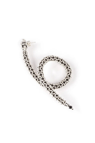 ARETE SERPIENTE NAWI PLATA NEGRO
