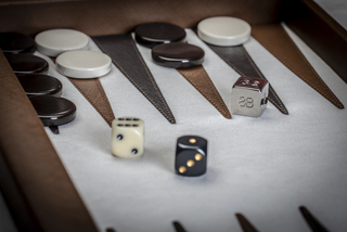 Backgammon Mediano: Café Camello