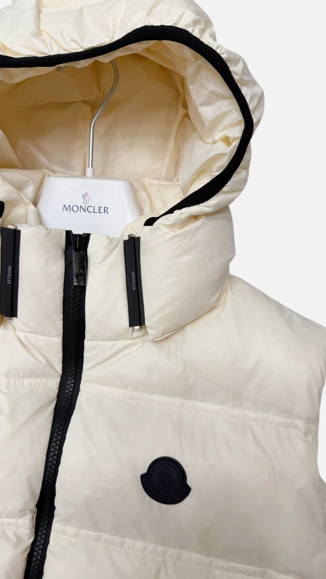 Chaleco Hoodie Ligero Moncler-S