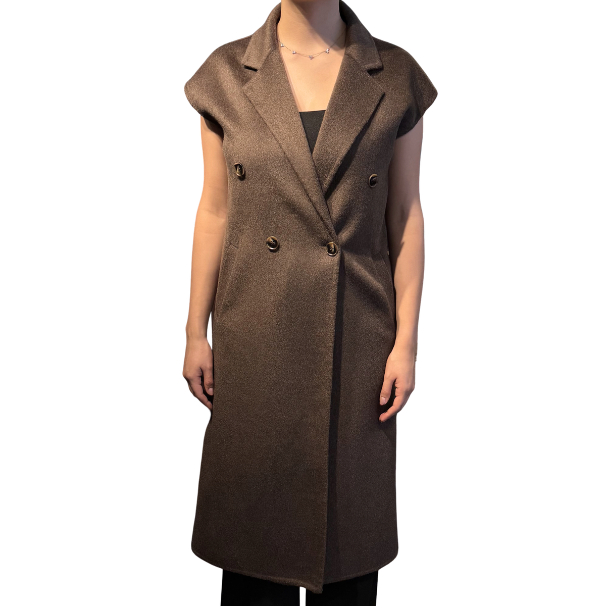 The Elizabeth in Brown