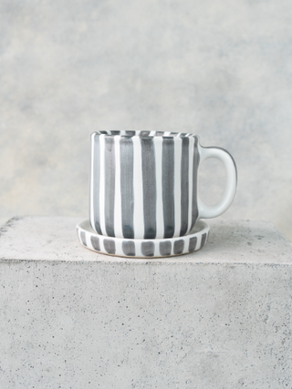 Taza de Cerámica con Rayas color Gris