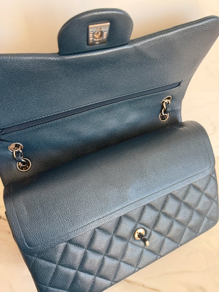 CLASSIC LARGE FLAP BAG IN BLUE CAVIAR
