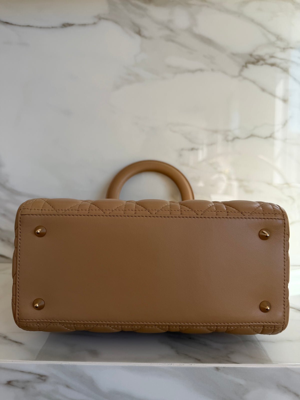 LADY MEDIUM IN DARK BEIGE