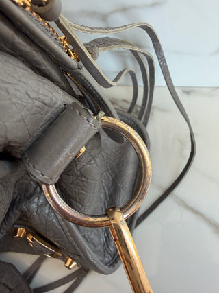 CLASSIC CITY MEDIUM TAUPE GREY  BAG
