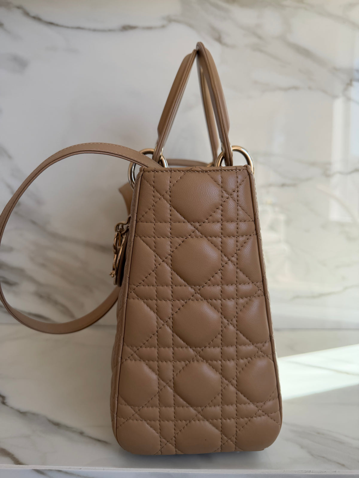 LADY MEDIUM IN DARK BEIGE