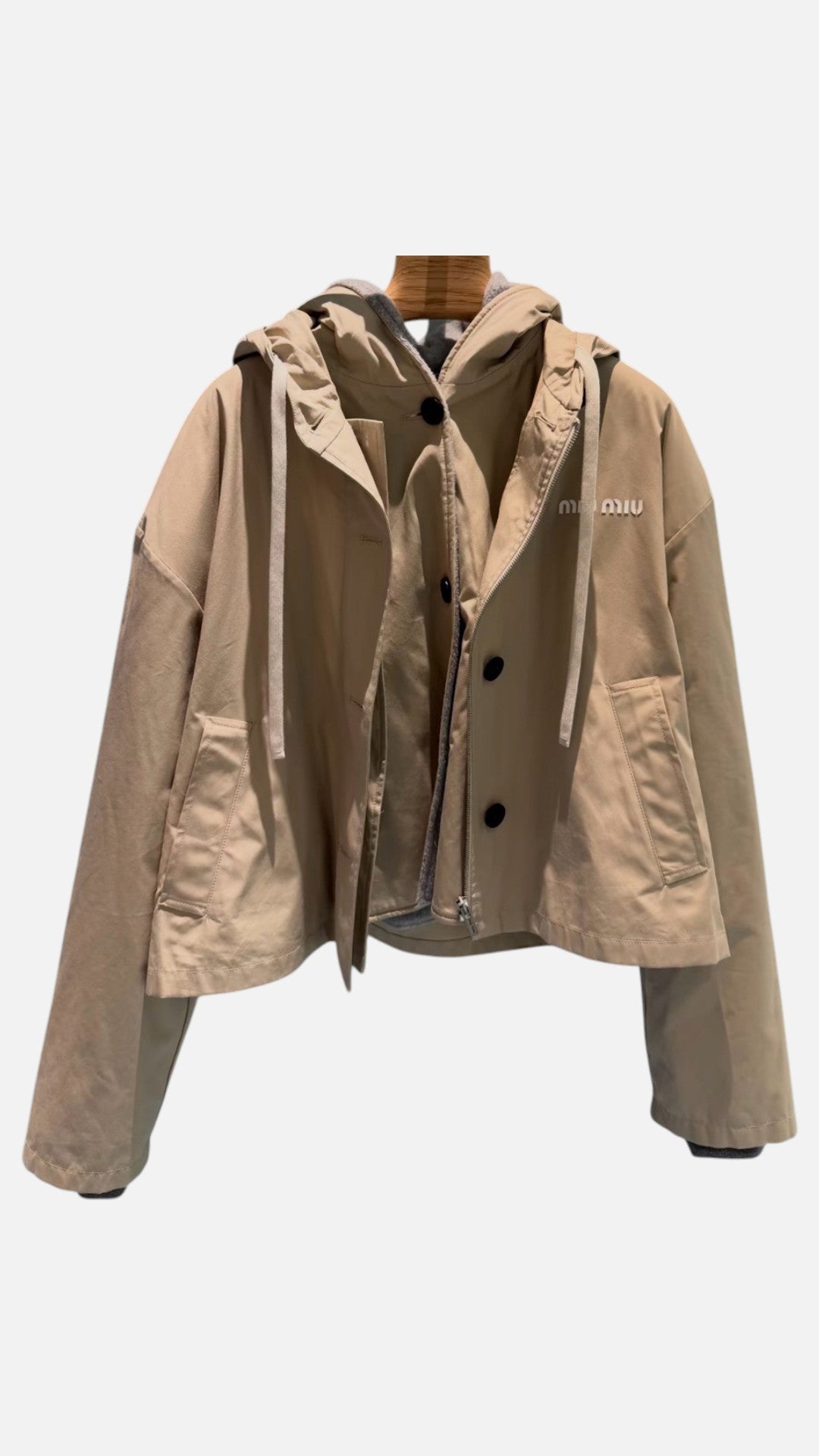 Chamarra Hoodie Ligera Miu Miu-L