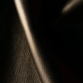 8 oz Rose Noir & Oud Classic Candle