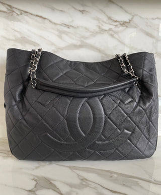 TIMELESS LARGE EXPANDABLE ZIP TOTE