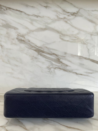 CLASSIC FLAP CAVIAR MEDIUM NAVY BAG