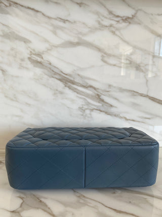 CLASSIC LARGE BLUE LAMBSKIN FLAP BAG