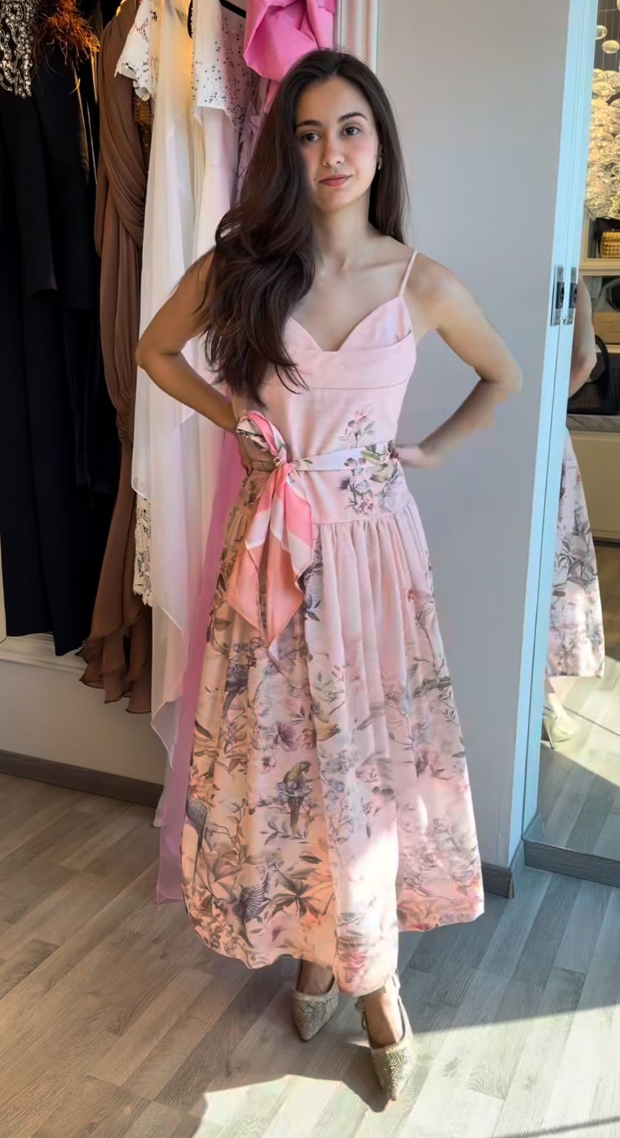 Vestido Midi Rosa