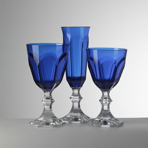 Dolce Vita wine glass royal blue