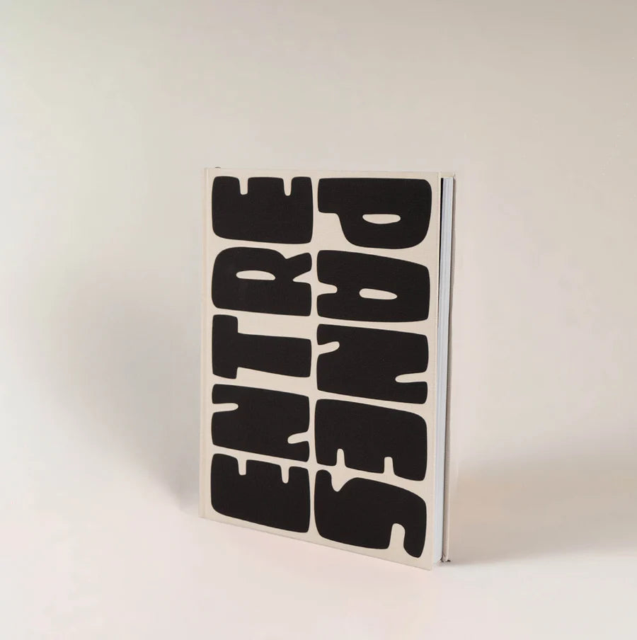 ENTRE PANES