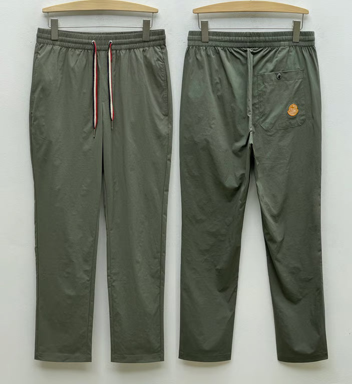 Pantalon Moncler -M