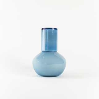 Botellon con vaso Azul Opalino